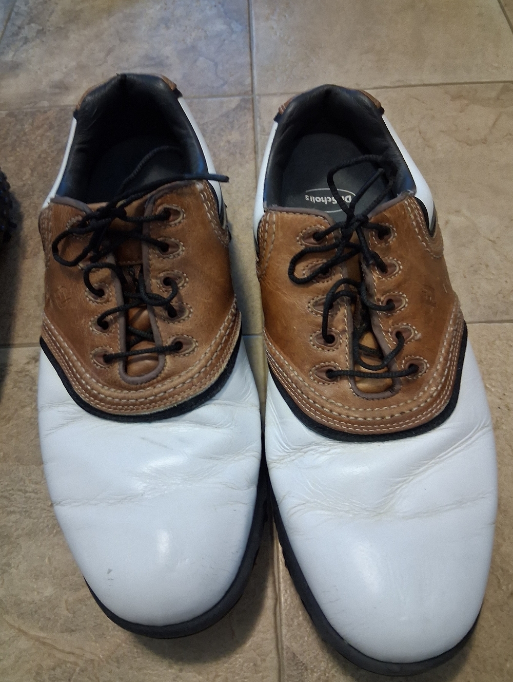 FJ FootJoy Contour Mens Golf Shoes 9US WIDE